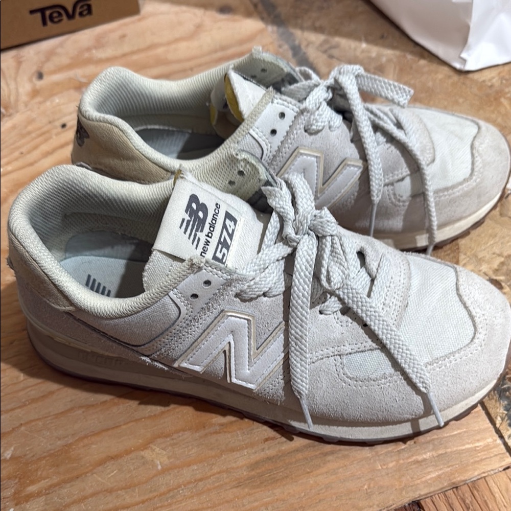 New Balance 574 Light Gray Sneakers